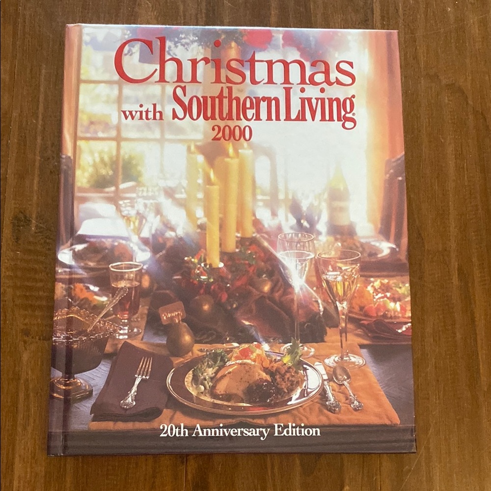Vintage Christmas with Southern Living 2000 Book 20th Anniversary Edition